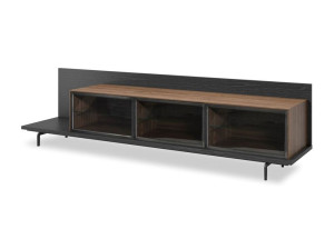 Деревянный шкаф для телевизора