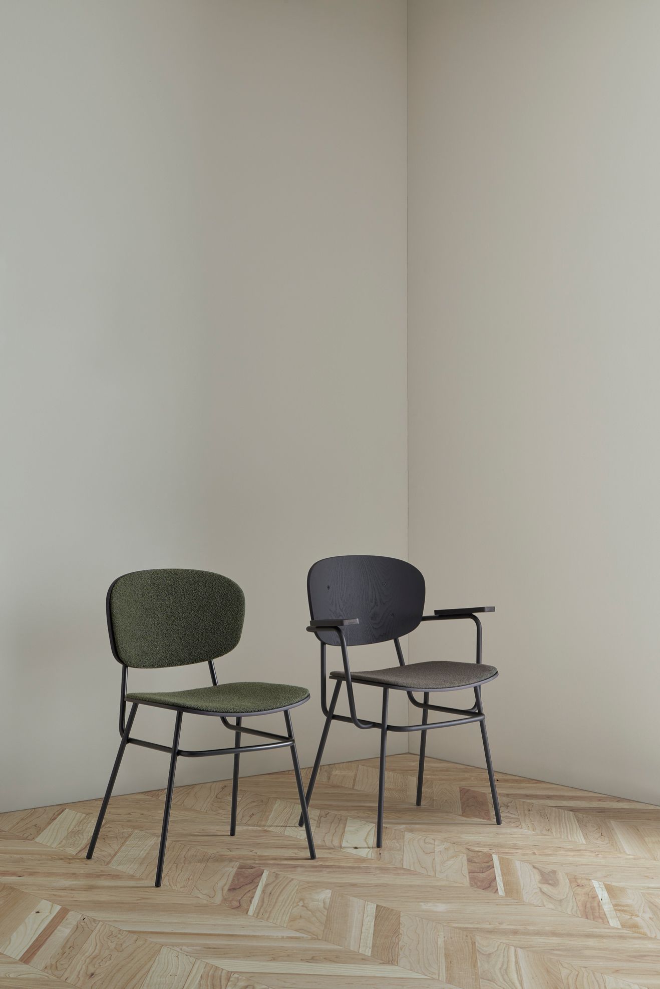 Стул из ясеня с подлокотниками и встроенной подушкой Blasco&Vila Fosca ARCH-00124056 - Вид №6