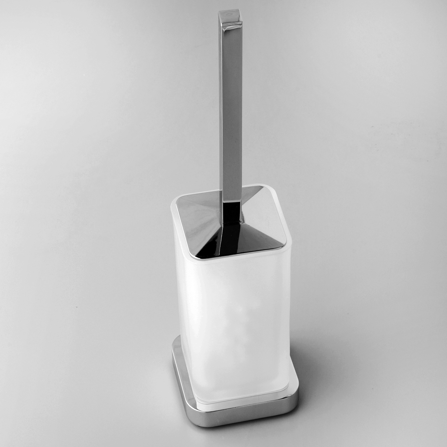 K-1037 Щетка для унитаза напольная WasserKRAFT 