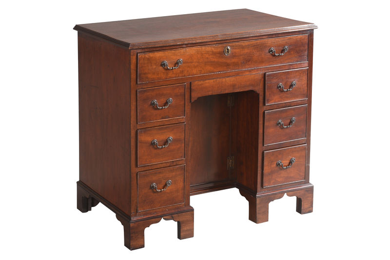 SOR27578 Стол из красного дерева с отверстием для колена ijlbrown  - Вид №1