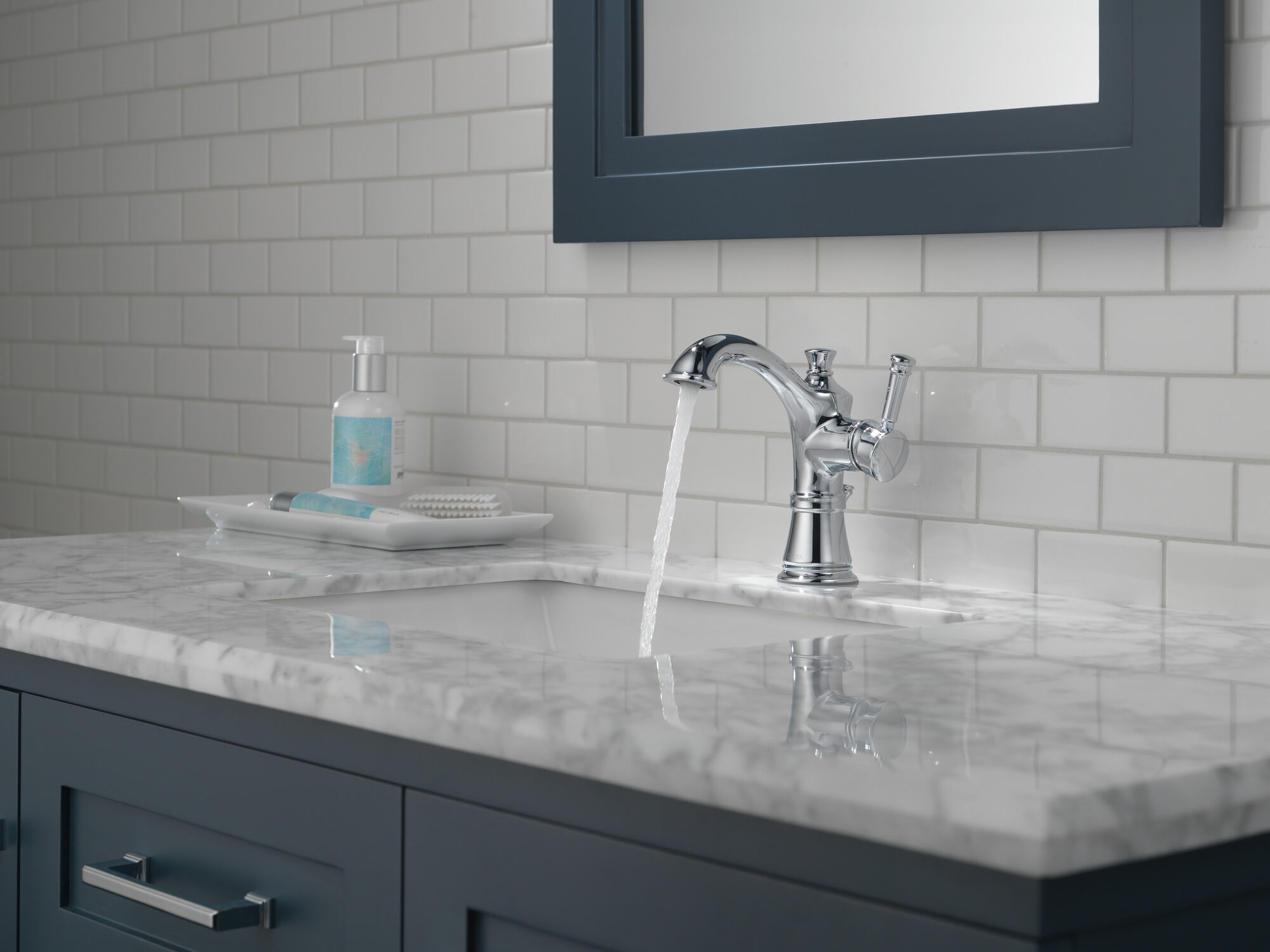 15757LF Смеситель для ванной комнаты с одной ручкой Delta Faucet Valdosta Хром  - Вид №4