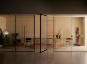 Glas Italia Поворотная стеклянная дверь Sherazade