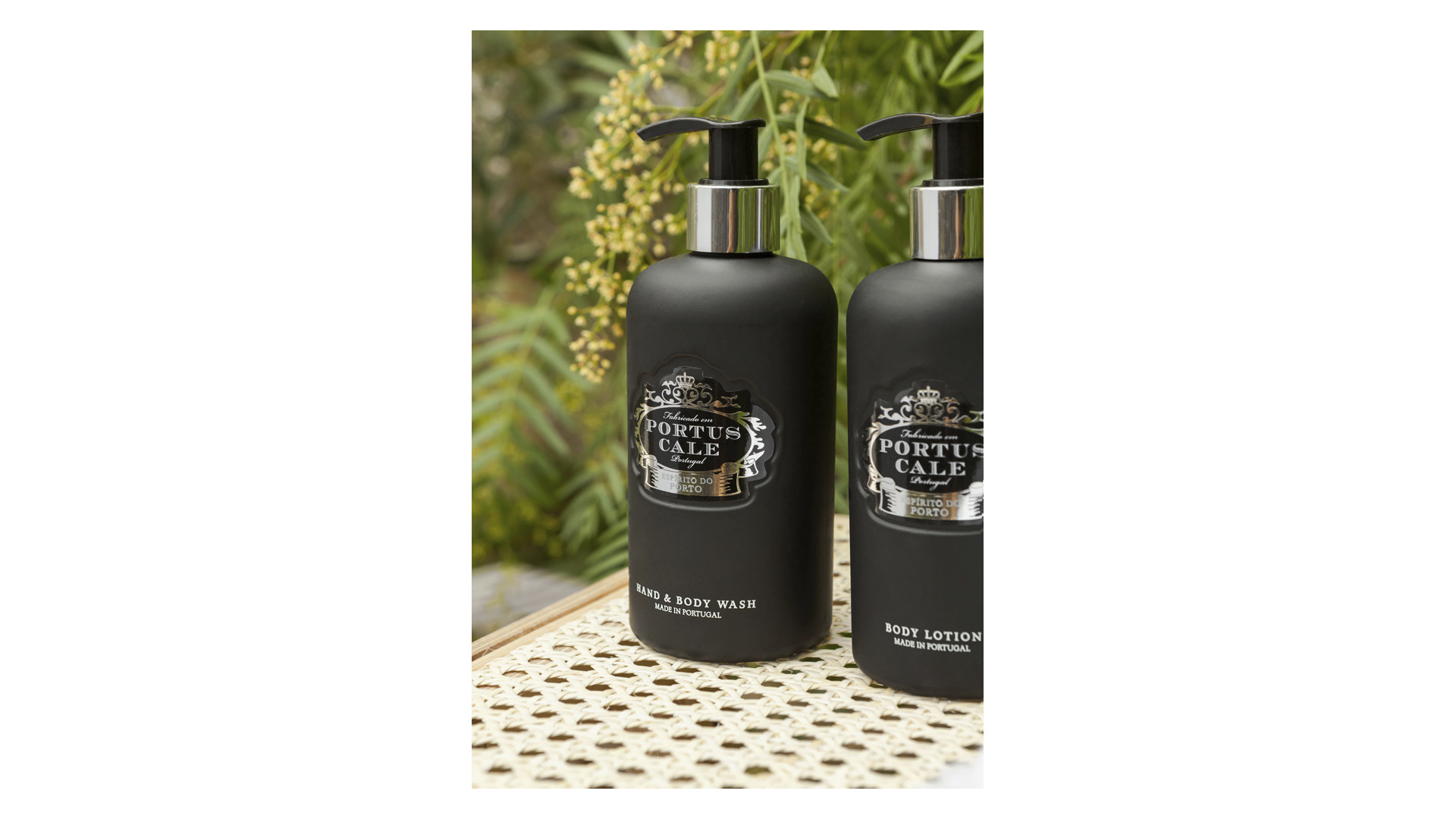 10673693 CASTELBEL Гель для душа CASTELBEL Порт Кале Черное издание 300мл Пластик  - Вид №1