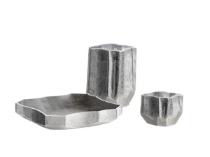 Пустые алюминиевые банки / банки