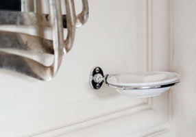 Gentry Home Керамический держатель стакана Queen Темное золото GH101667 - Вид №1