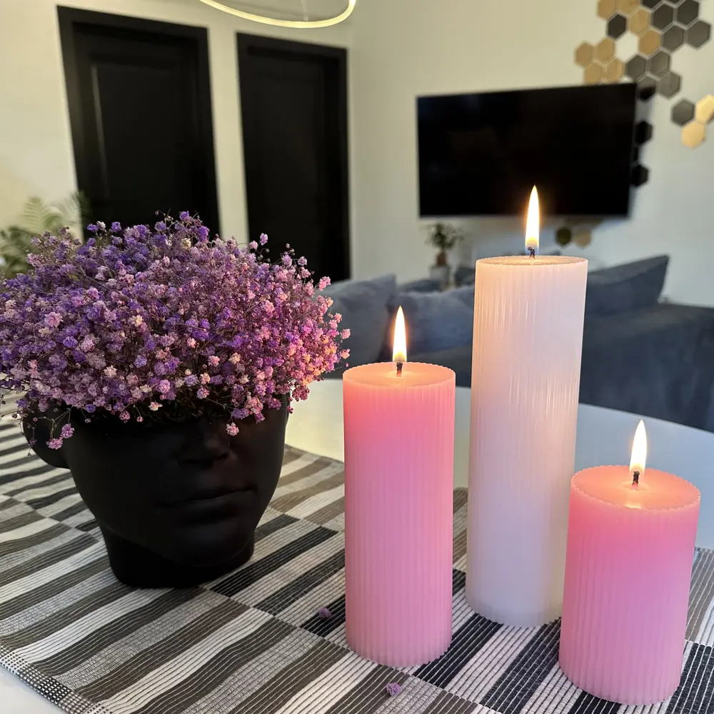 Дизайнерская свеча-столбик Ribbed розовая 15 см 89370272 Santreyd STLM-0826430 - Вид №2