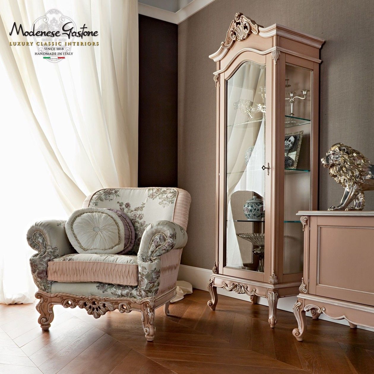 Тканевое кресло с подлокотниками Modenese Luxury Interiors Casanova ARCH-00146964 - Вид №1