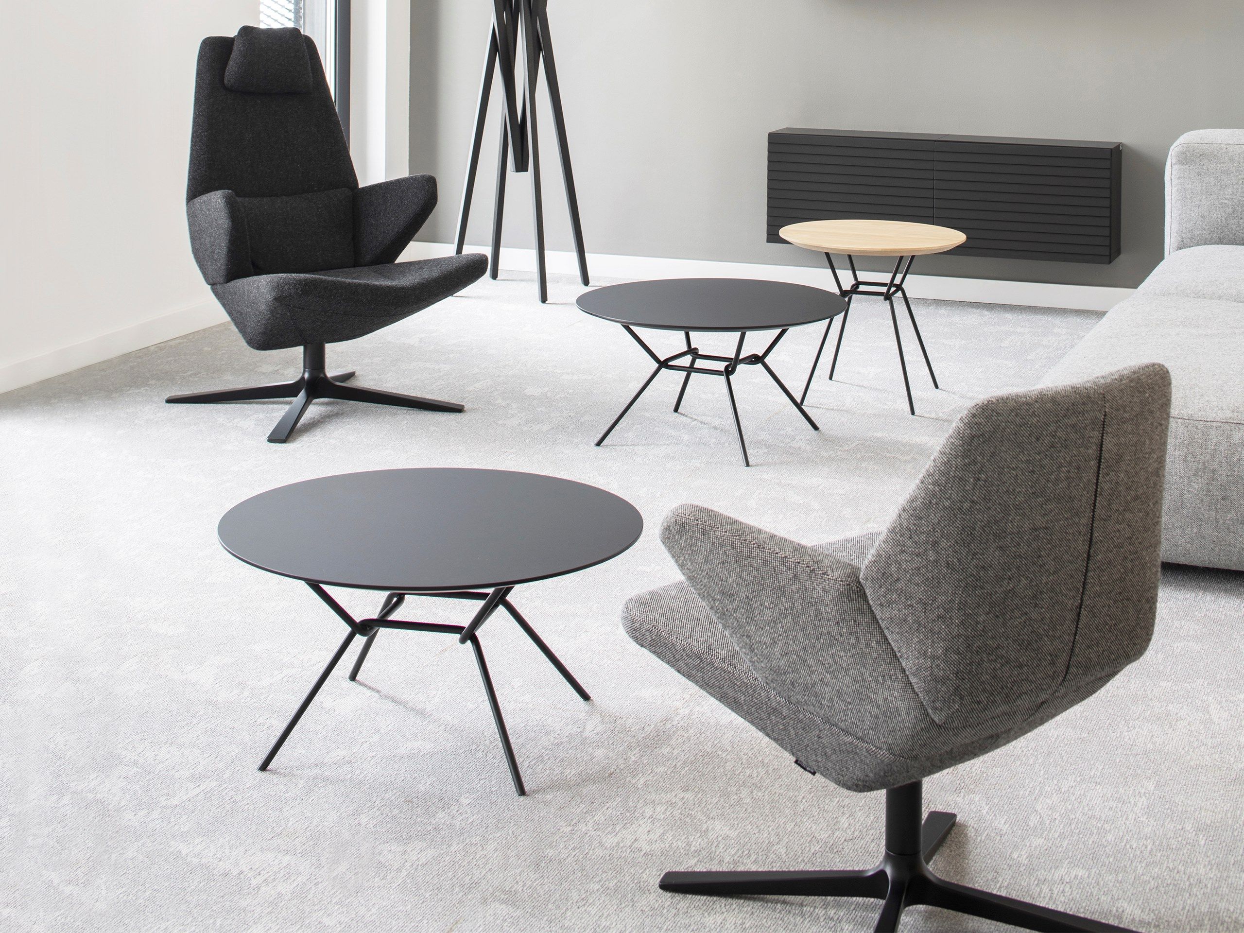 Спицевое кресло с подлокотниками prostoria Trifidae ARCH-00133976 - Вид №4