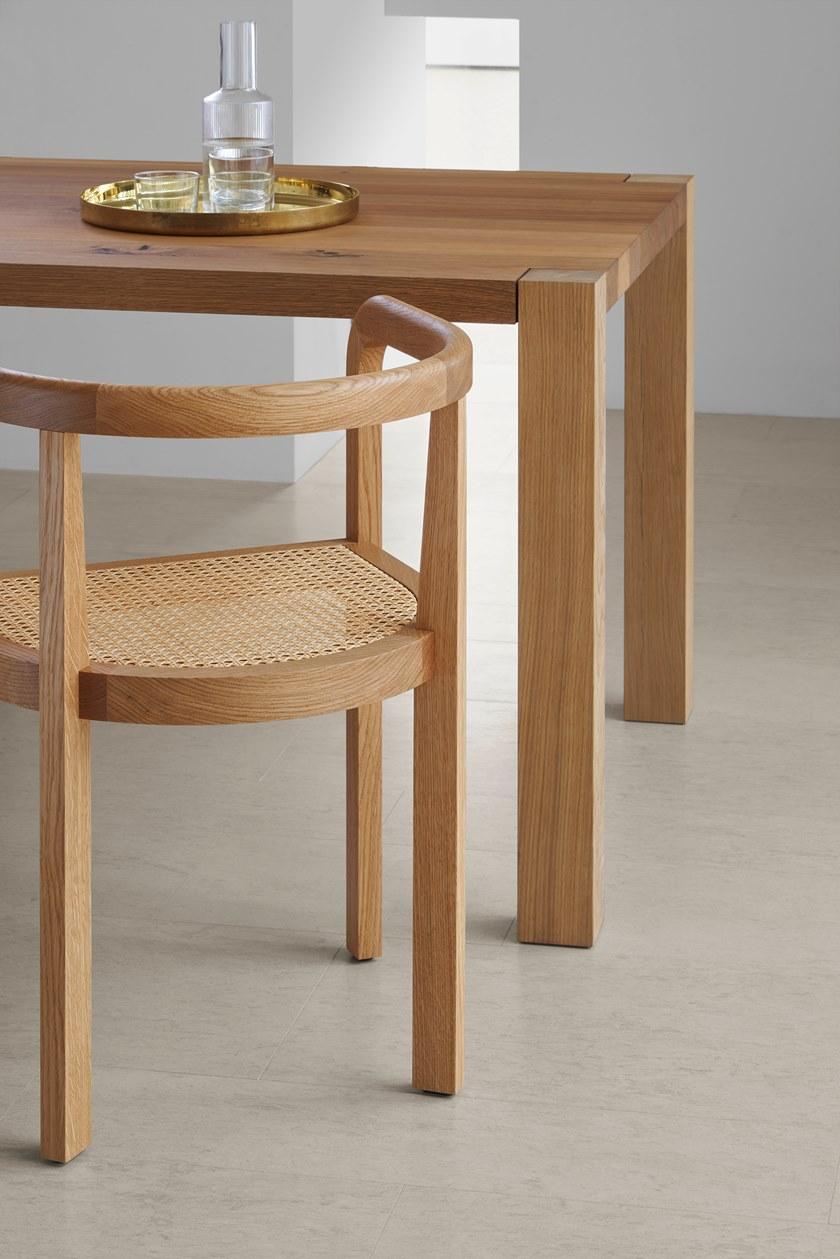 e15 Стул дубовый с подлокотниками  Rh01  - Вид №5