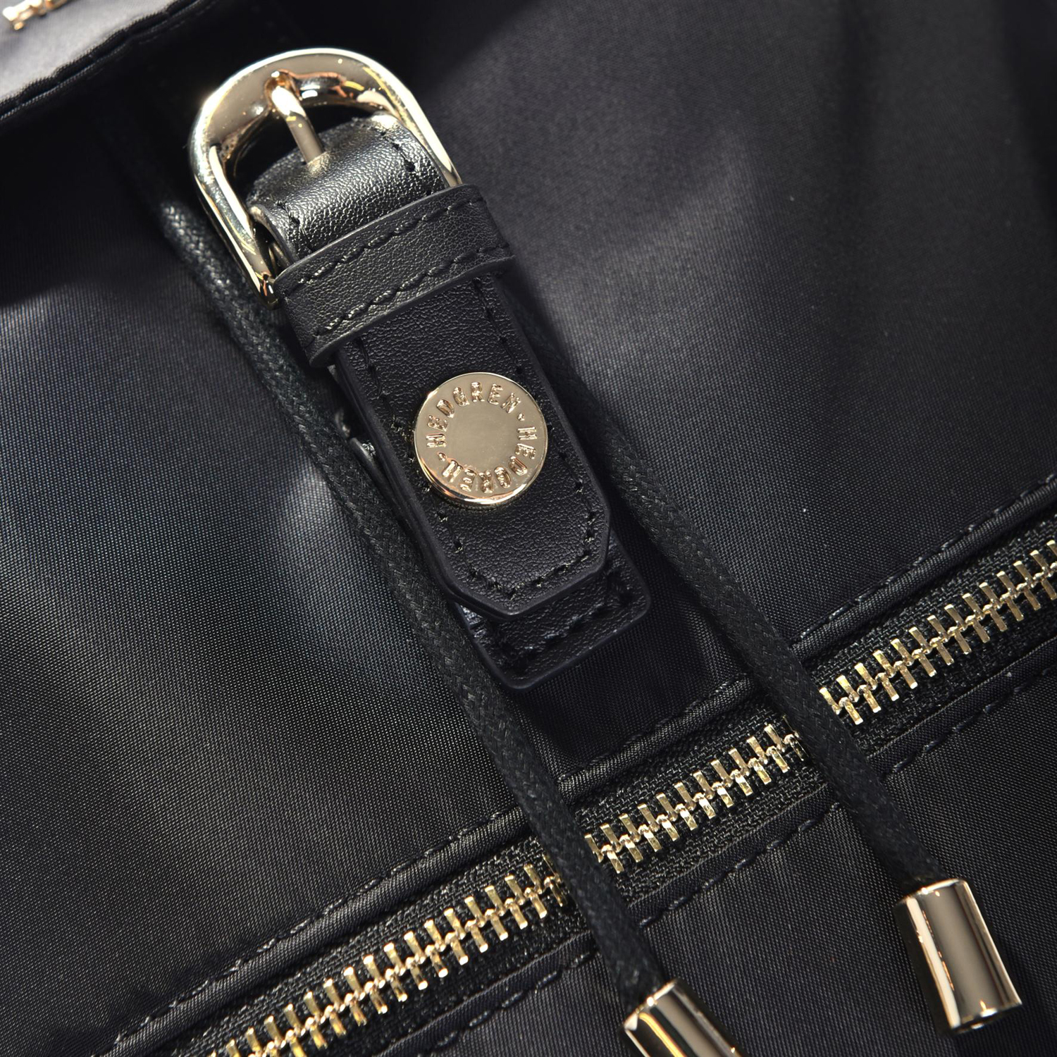 HCHMA07/150 Рюкзак HCHMA07 Revelation Backpack With Flap Hedgren Charm Allure  - Вид №6