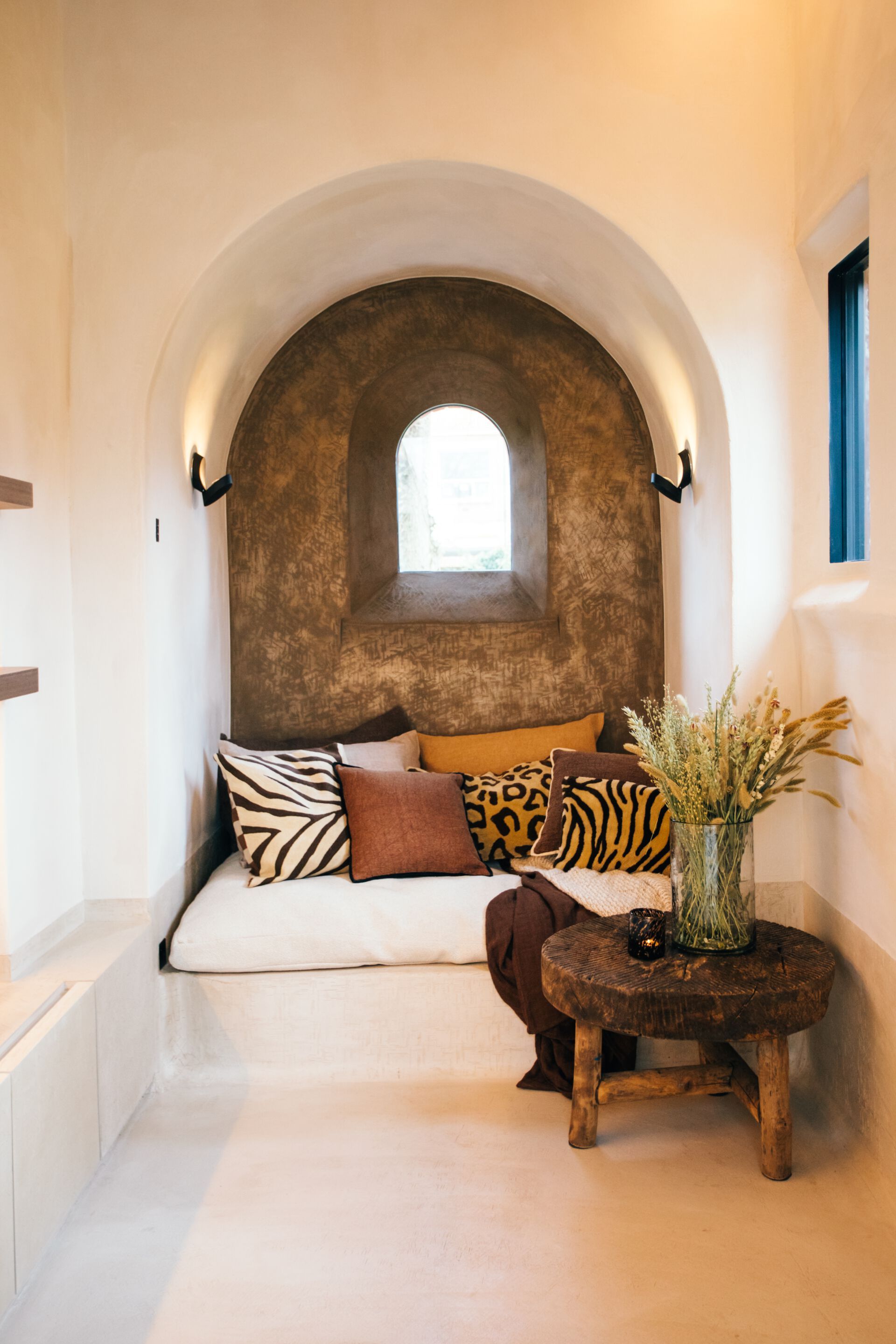 Квадратная подушка из хлопка POMAX WILDLIFE ARCH-00150602 - Вид №1