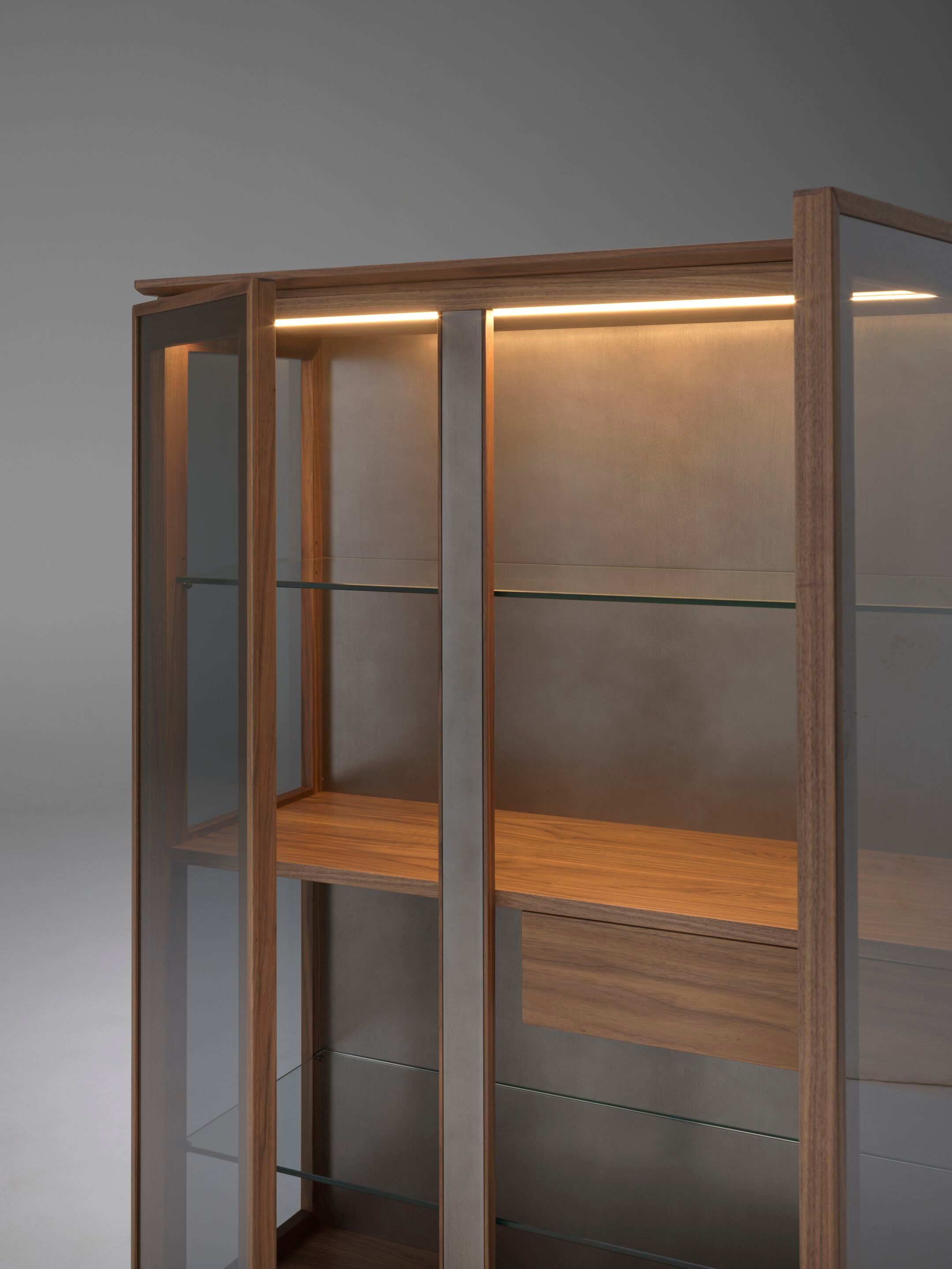 Витрина с 2 дверцами и внутренними стеклянными полками Arte Brotto Leonardo ARCH-00102346 - Вид №5