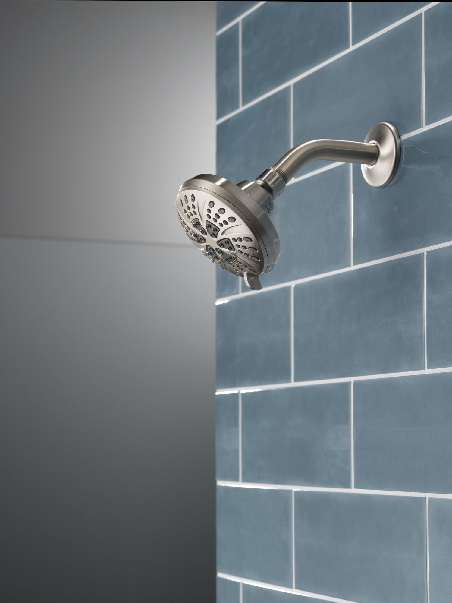 75661DSN Душевая лейка 2,5 галлона в минуту с 6 настройками Delta Faucet DELTA Сатин никель - Вид №8