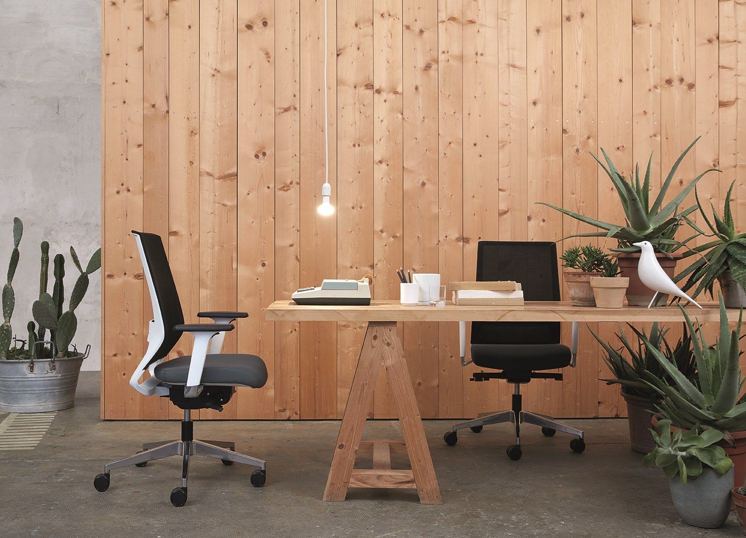 Операционный офисный стул с подлокотниками 5 спиц Nahu Logica White ARCH-00032461 - Вид №2