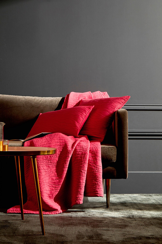 RACINES_BR_240 покрывало 240/260 красный хлопок пике Blanc des Vosges Santreyd 