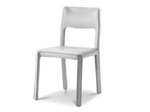 Кожаный стул с открытой спинкой