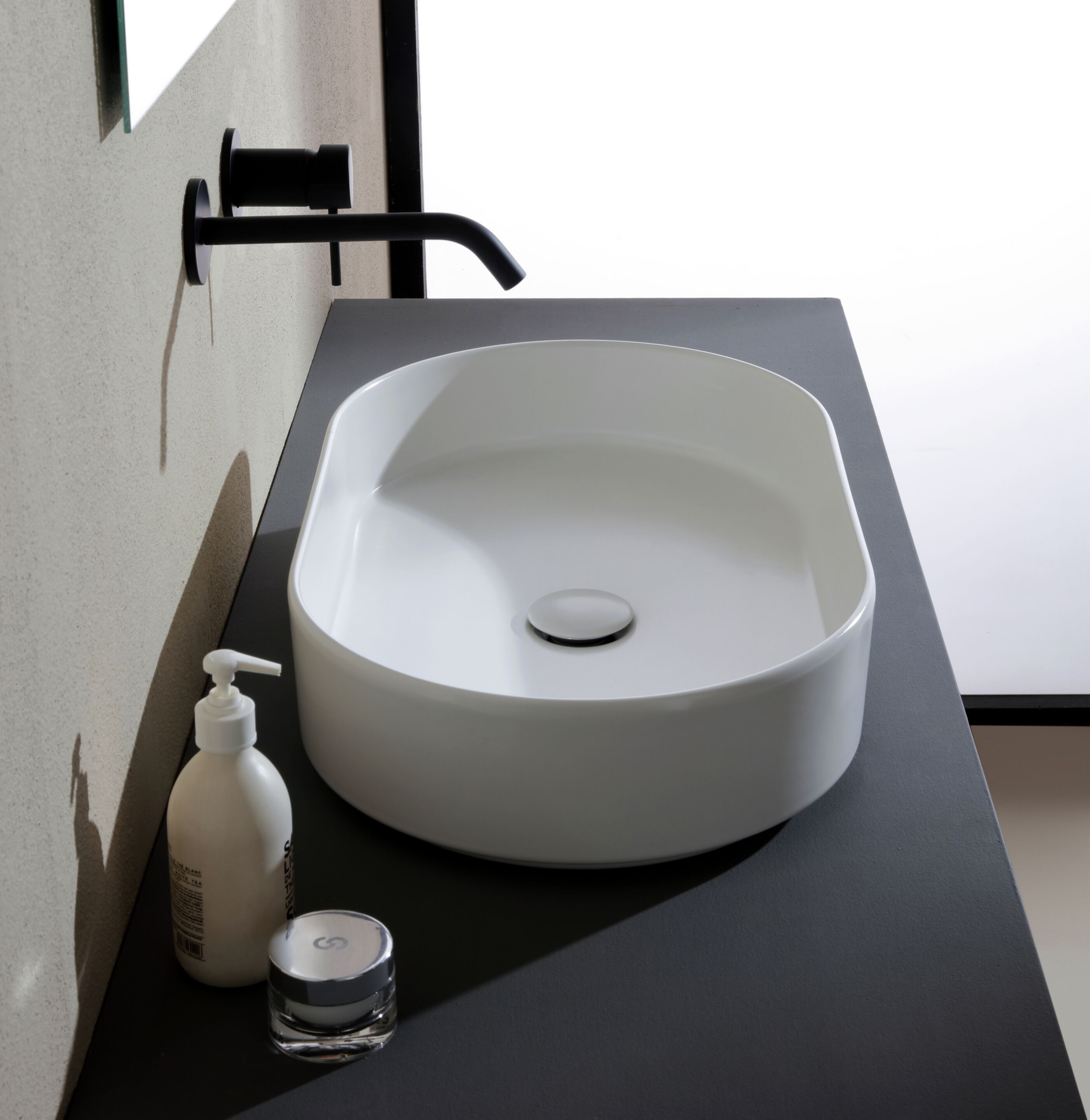 Керамическая овальная столешница Olympia Ceramica Smash ARCH-00020239 - Вид №1