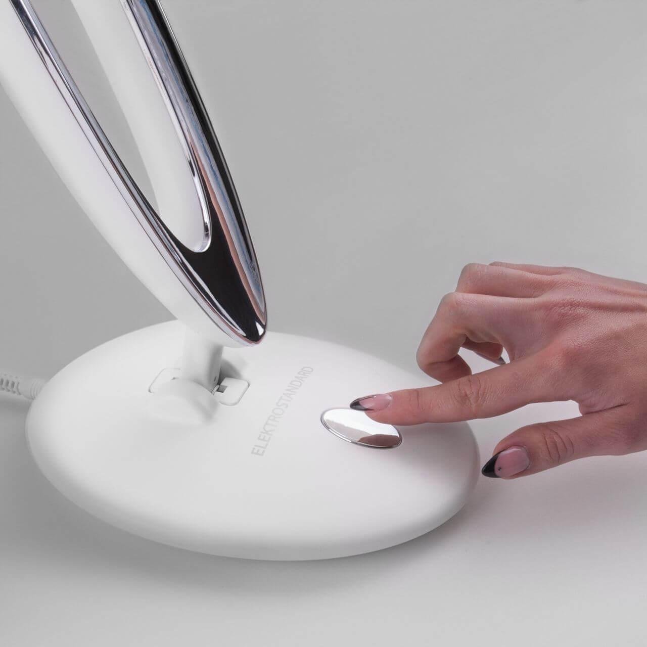 Лампа настольная белая Elektrostandard Saturn 4690389136313 ELEKTROSTANDARD SATURN 00-3907563 Белый  - Вид №2