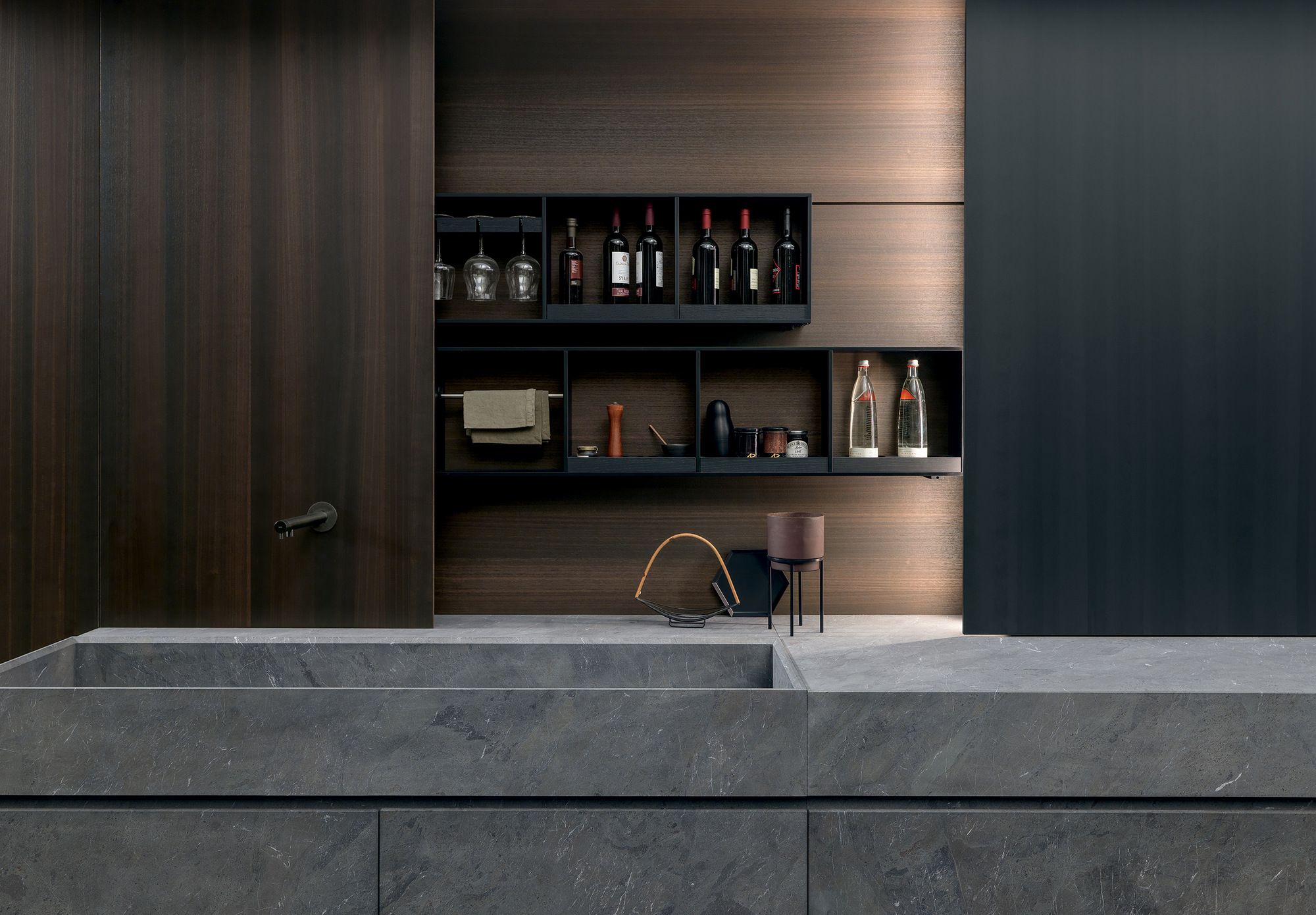 Кухня с каменным островом и эвкалиптовым шпоном MODULNOVA Blade Lab ARCH-00136930 - Вид №9