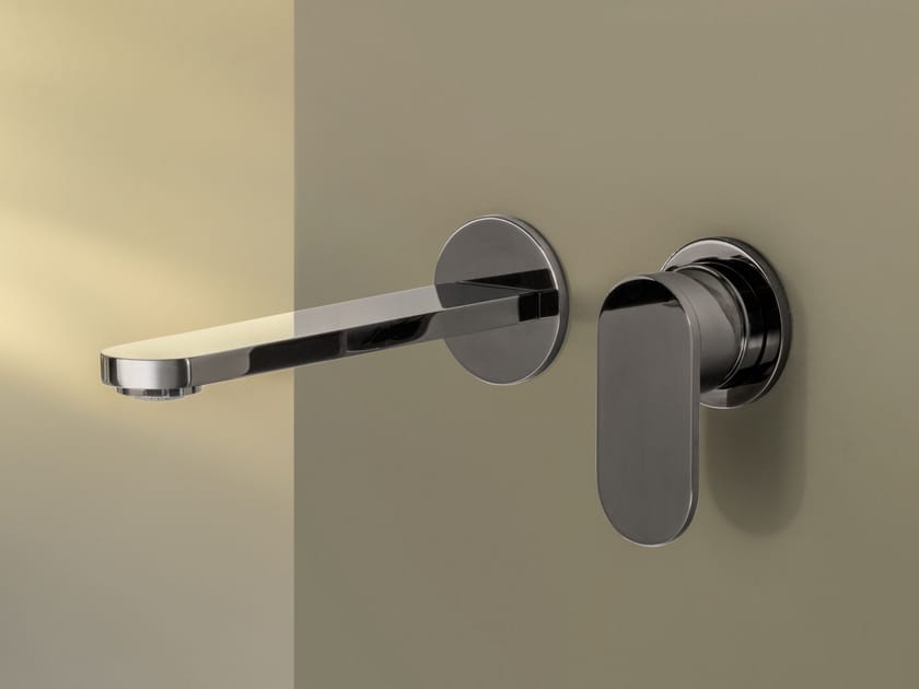 Однорычажный настенный смеситель для раковины с 2 отверстиями Zucchetti Octo ARCH-00146558