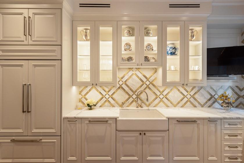 Martini Interiors Кухня из лакированной древесины с островом на заказ Custom sun-id-1478394 - Вид №1