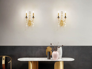 Настенный светильник с кристаллами