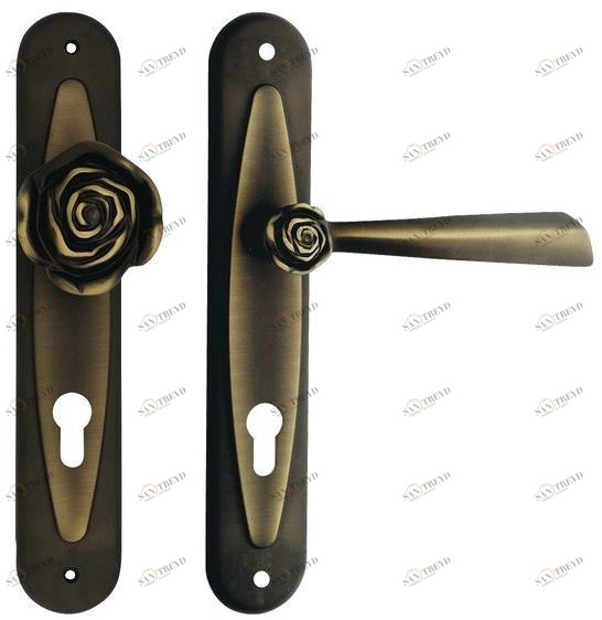 LINEA CALI' Латунная ручка в классическом стиле на пластине с накладкой Rose sun-id-1421714