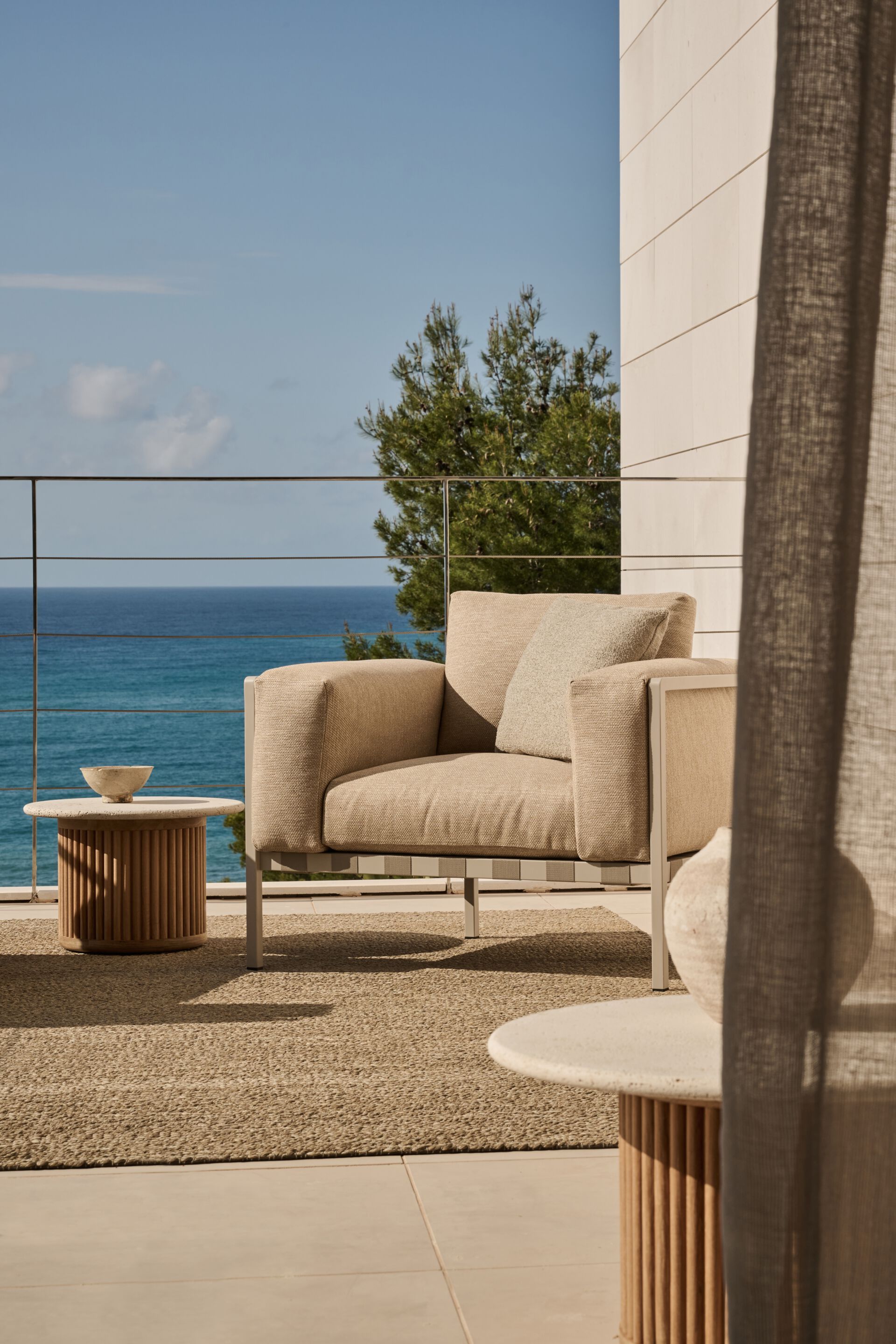 Круглый стол из тикового дерева TRIBÙ восемь ARCH-00147824 - Вид №7