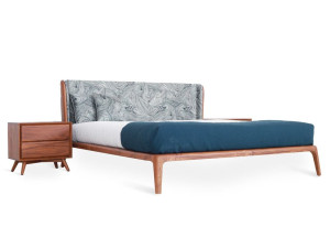 Двуспальная кровать из тикового дерева с мягким изголовьем