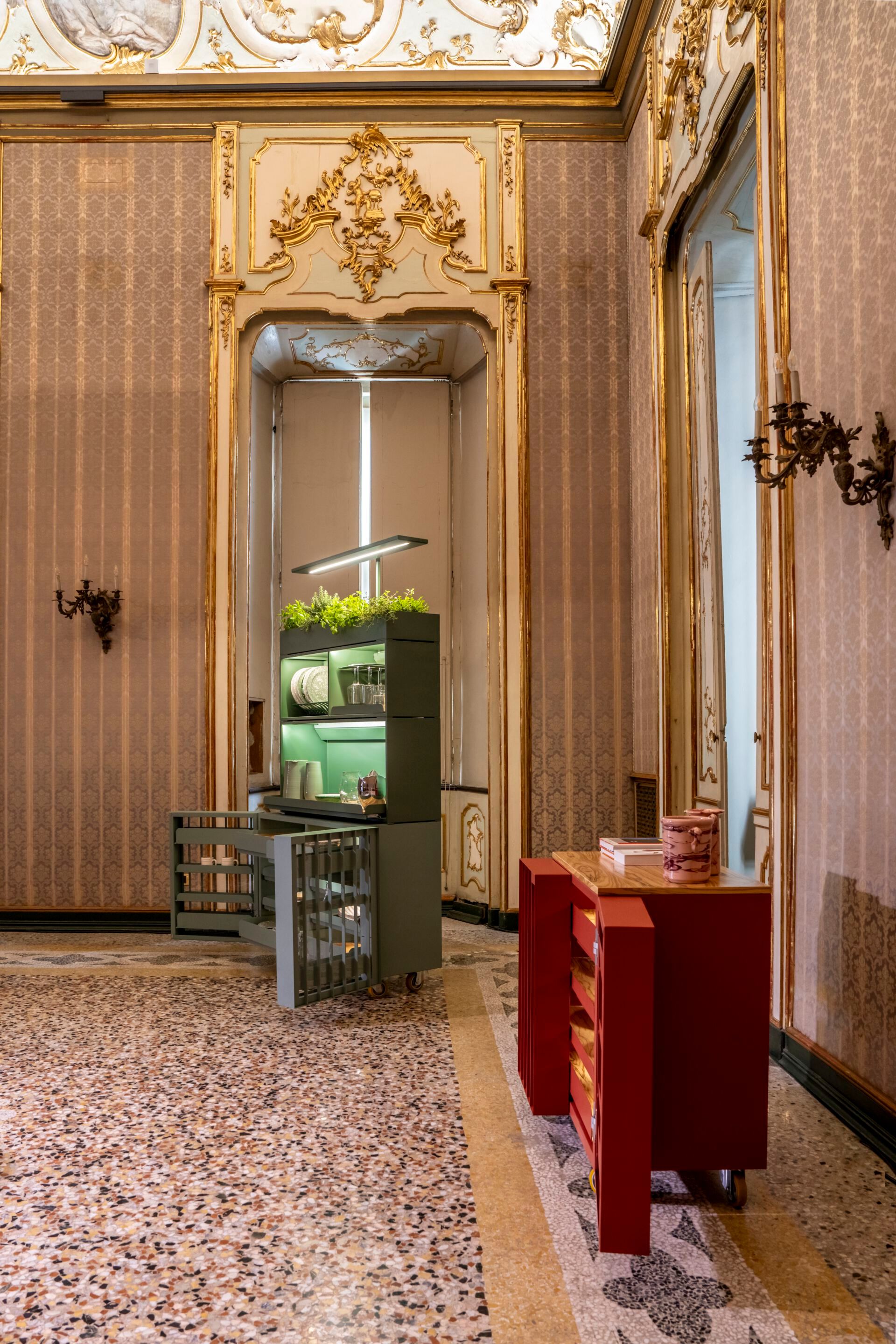 Модульный шкаф из окрашенной стали и оливкового дерева Officine Tamborrino MEMÈ ARCH-00114854 - Вид №20