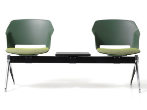 Сиденье на полипропиленовом стержне