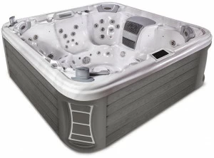 Gruppo Geromin 7-местный мини-бассейн с гидромассажем Peakline