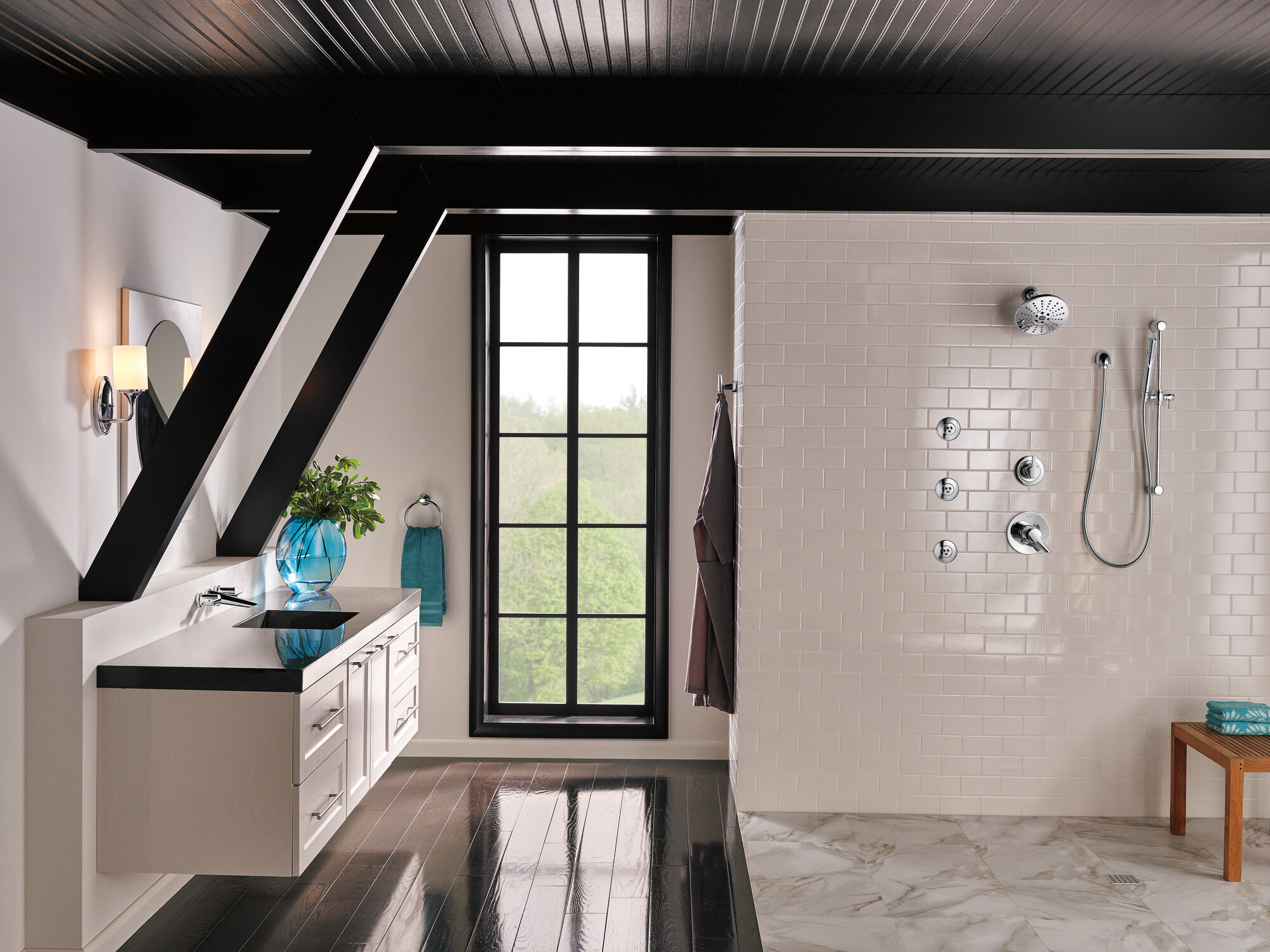 Смеситель для ванной на стене с двумя ручками Delta Faucet T3561LF-WL - Вид №2