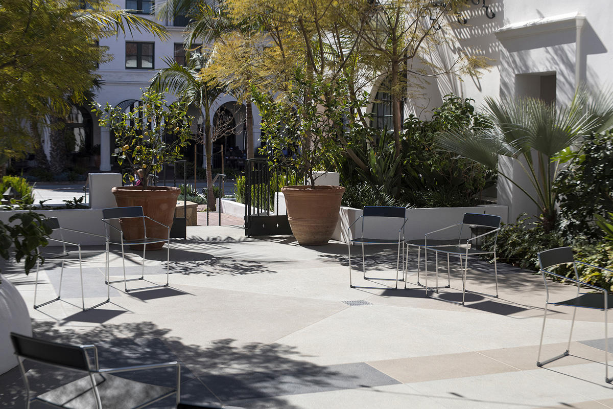 FSRT157 Стул для кафе Linia и приставной столик  Forms-surfaces  - Вид №4