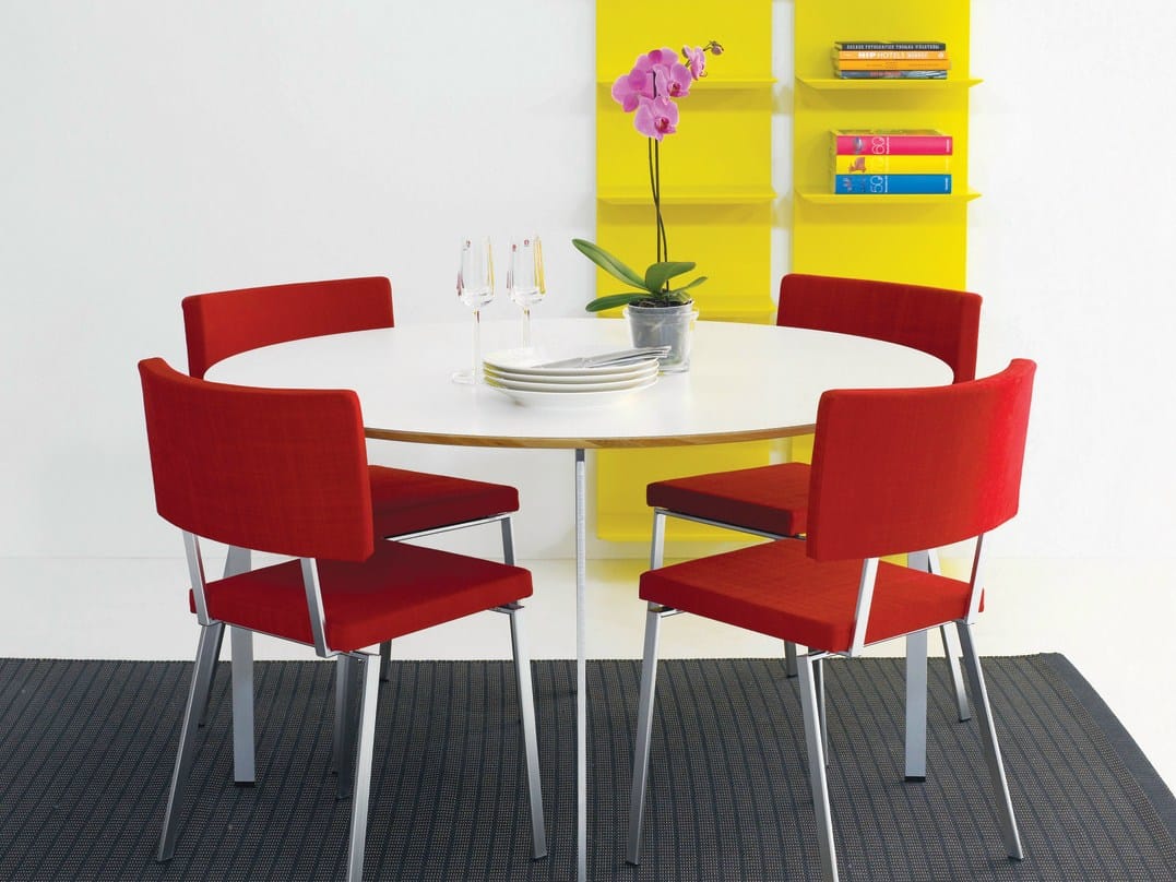 Круглый деревянный стол Karl Andersson Trippo ARCH-00049981