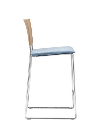 Andreu World Табурет из дубовых санок штабелируемый, со встроенной подушкой Sit Bq1209 / bq1210 - Вид №1