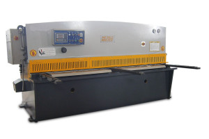 15277160 Гидравлическая гильотина с поворотной балкой HCQ 3240 METALMASTER