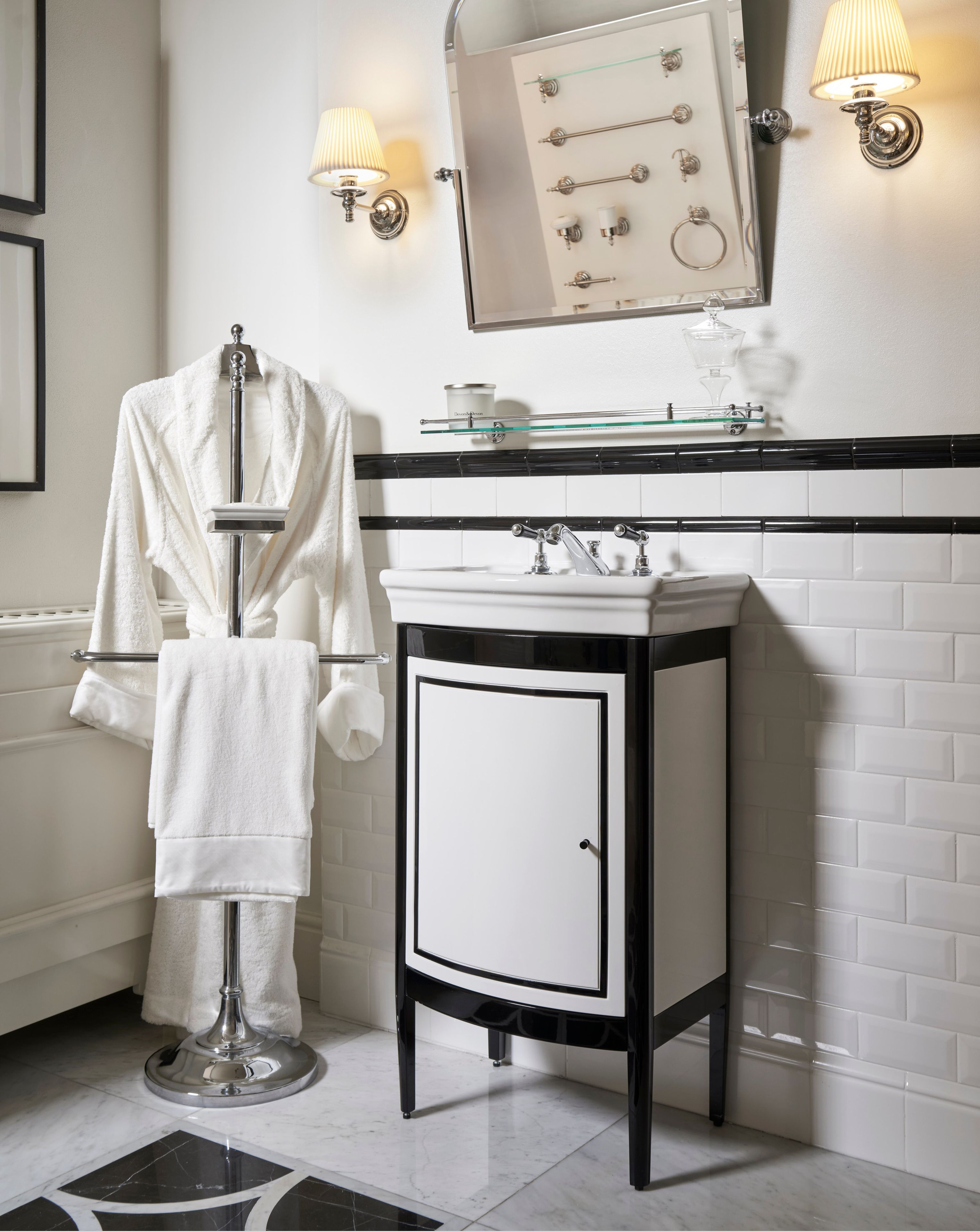 Деревянная одиночная раковина с дверцами Devon&Devon Harry Junior ARCH-00053448 - Вид №2