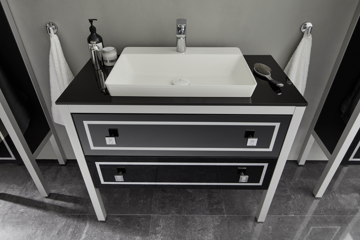URB331201(899/312) Puris Urban Loft, тумба с черной стекл. столеш. и ножками 1280 мм + рак. 600 мм, цвет черное стекло 