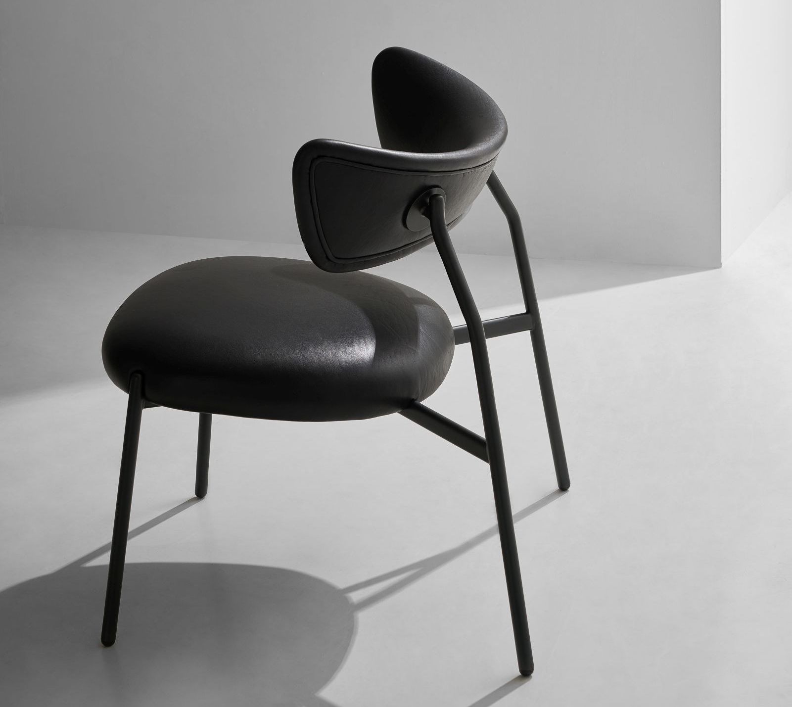 Кожаное кресло District Eight Dragonfly ARCH-00141013 - Вид №10