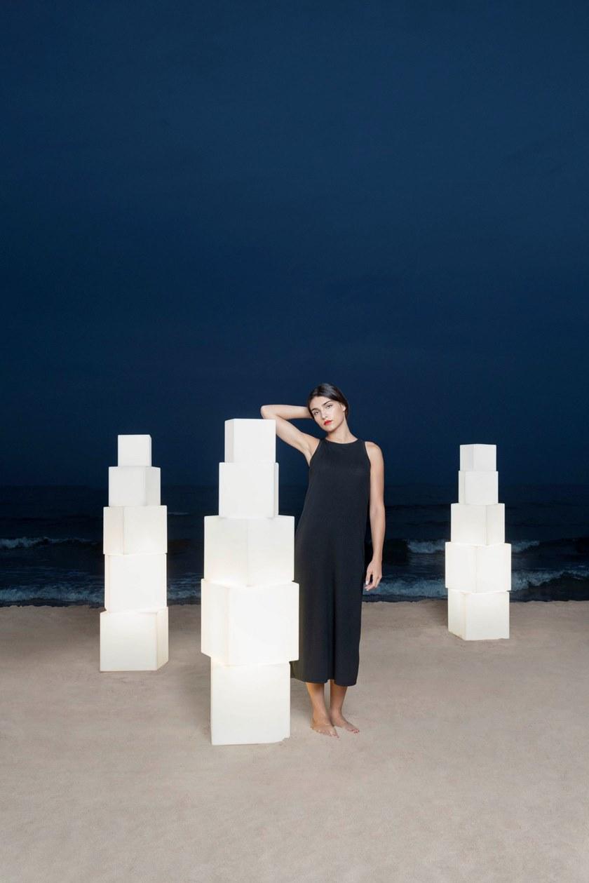 Diabla Торшер для улицы из полиэтилена Cubos sun-id-1366118 - Вид №5