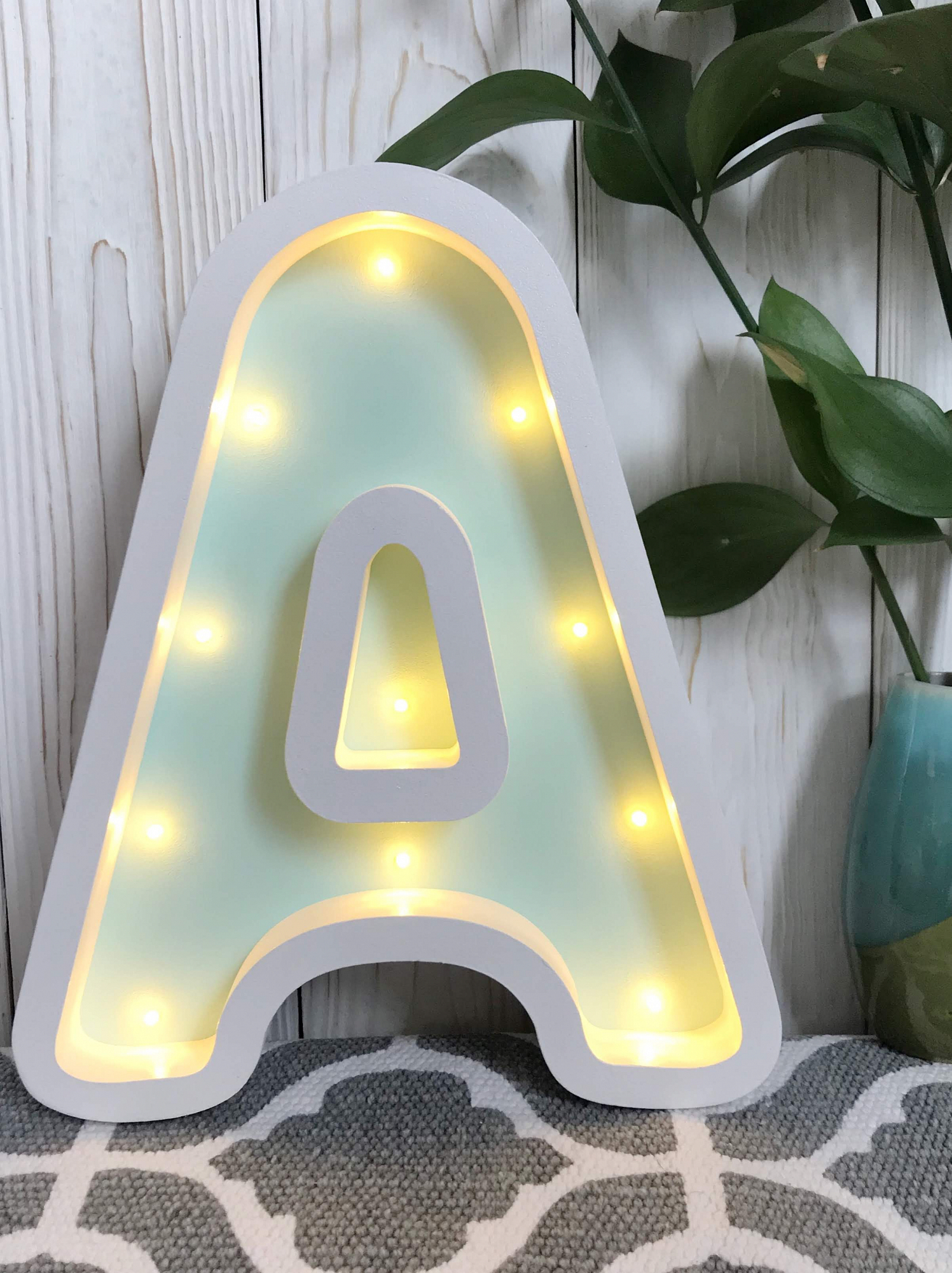 Ночник деревянный 30 см мятный "Буква А" LAMPA I DEREVO  00-3880234 Белый;зеленый Santreyd  - Вид №1