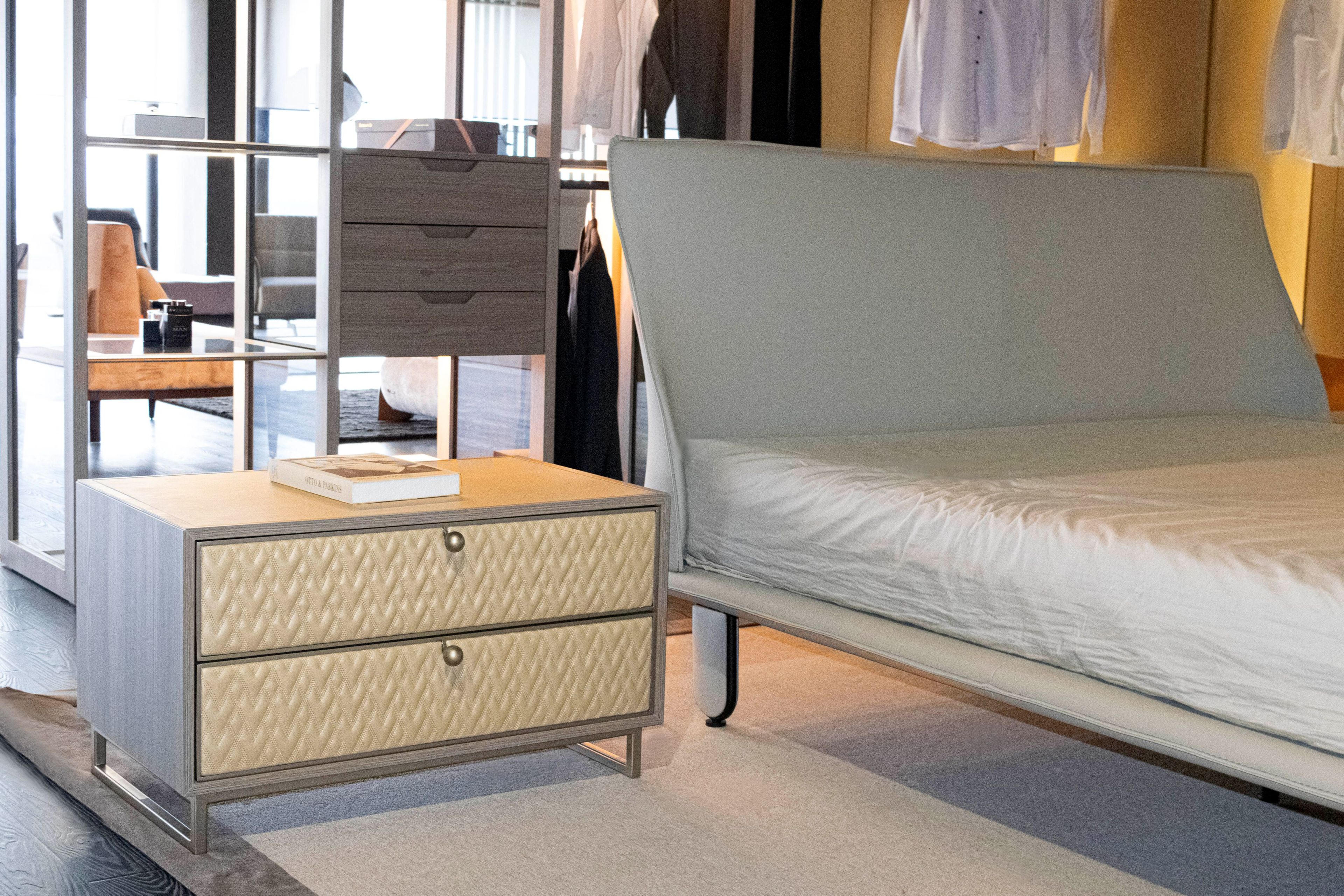 Кожаная тумбочка с ящиками ABLE TIFFANY ARCH-00048844 - Вид №2