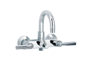 Настенный смеситель для ванны с 2 отверстиями
