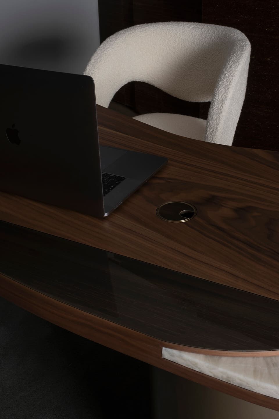 Стол из орехового дерева с ящиками Greenapple Armona ARCH-00116158 - Вид №6