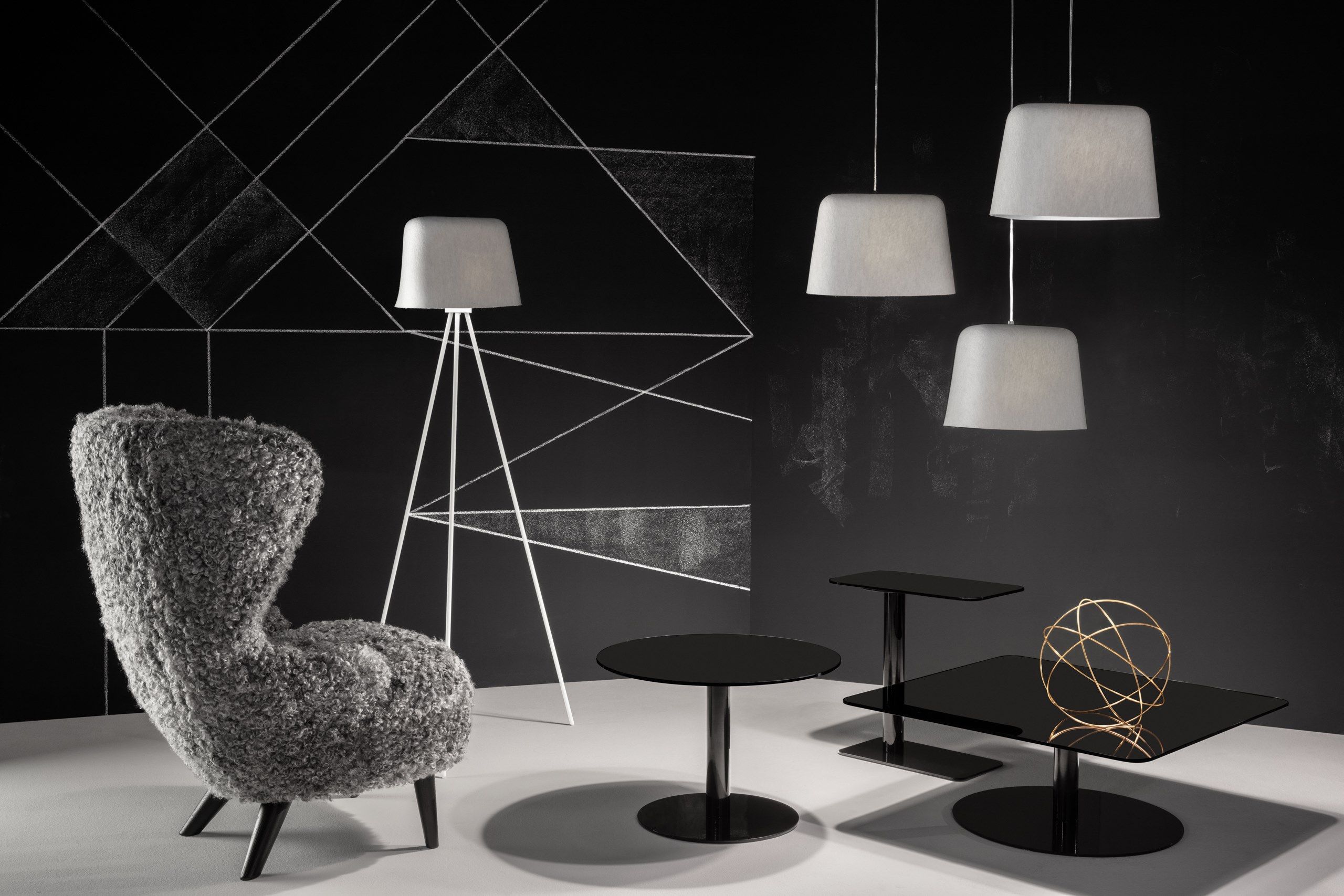 Журнальный столик из стали и стекла In Stock Том Диксон ARCH-00102045 - Вид №1