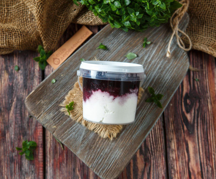 5871 Творог греческий 5% с черничным вареньем Вкусляндия  - Вид №2