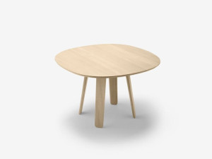 Круглый дубовый стол