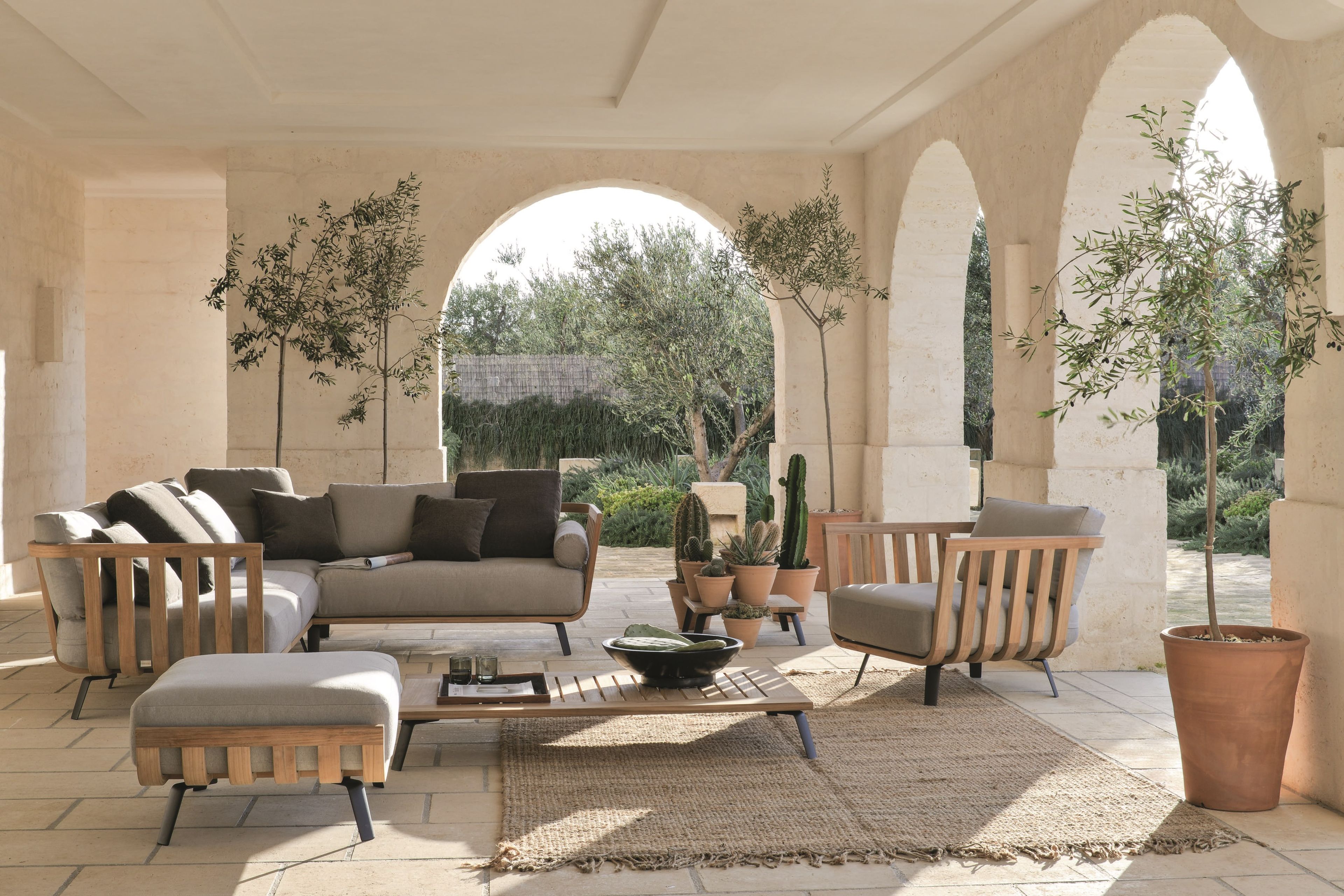 Низкий стол из тикового дерева Unopiù Welcome ARCH-00050866 - Вид №5