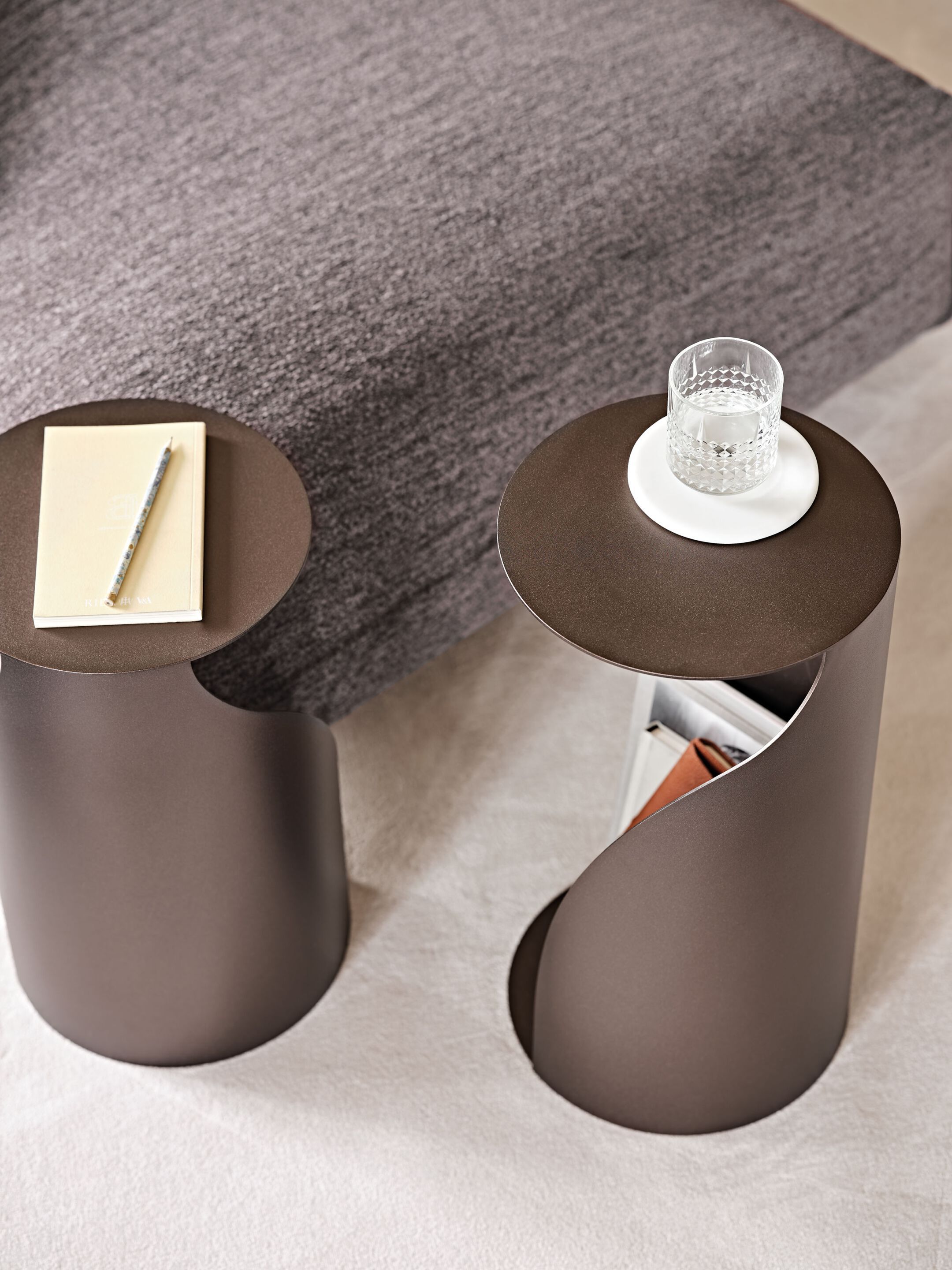 Круглый стальной журнальный столик Cattelan italia PENGUIN ARCH-00114274 - Вид №3